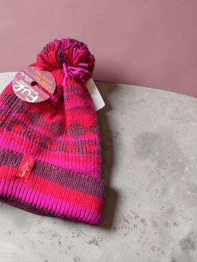 New! Turtle Fur - Fur Headwear Hand Knit Beanie Berry Cozy Colorful Hiking Camp